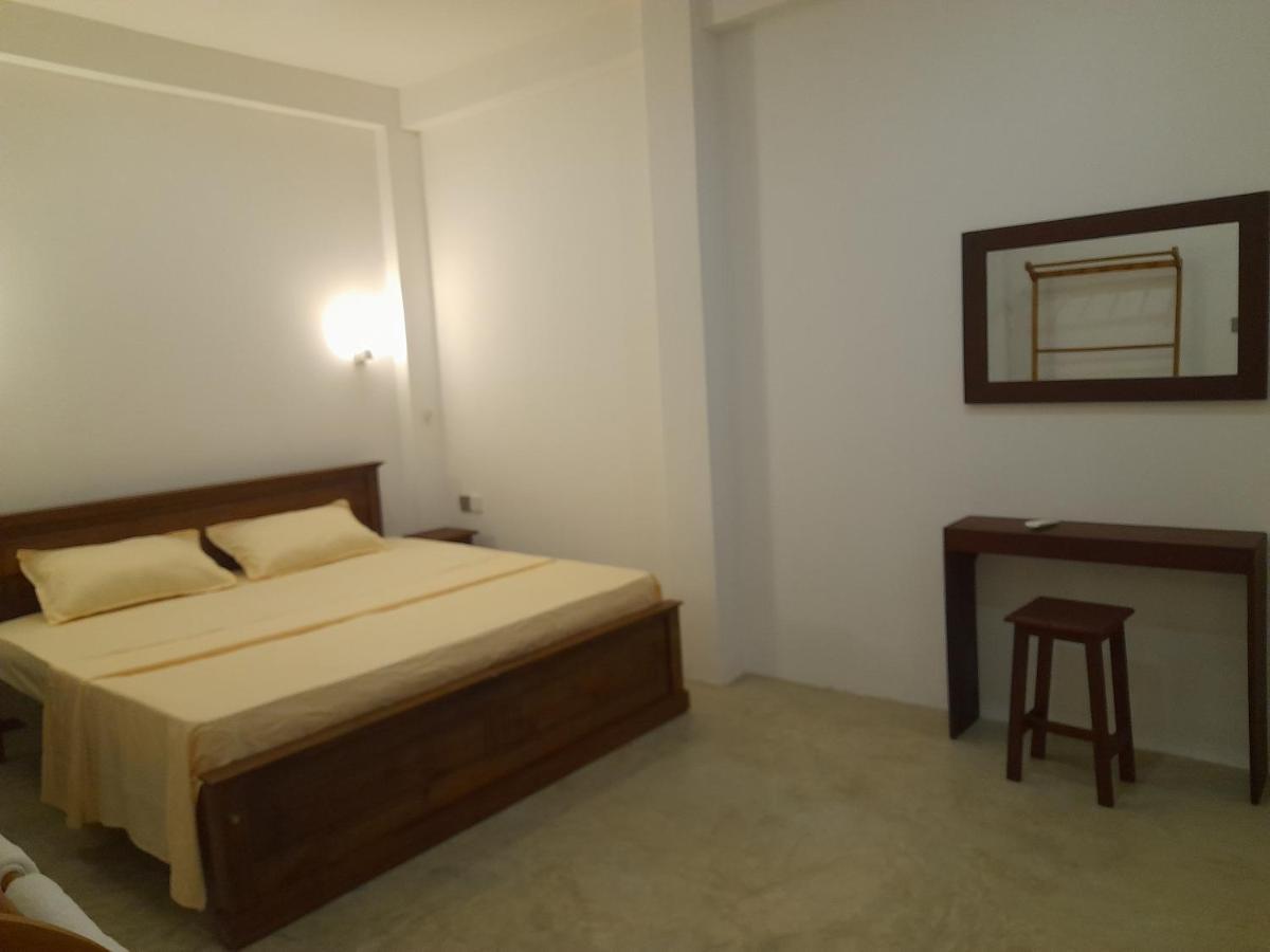 Gloria Inn Negombo Oda fotoğraf