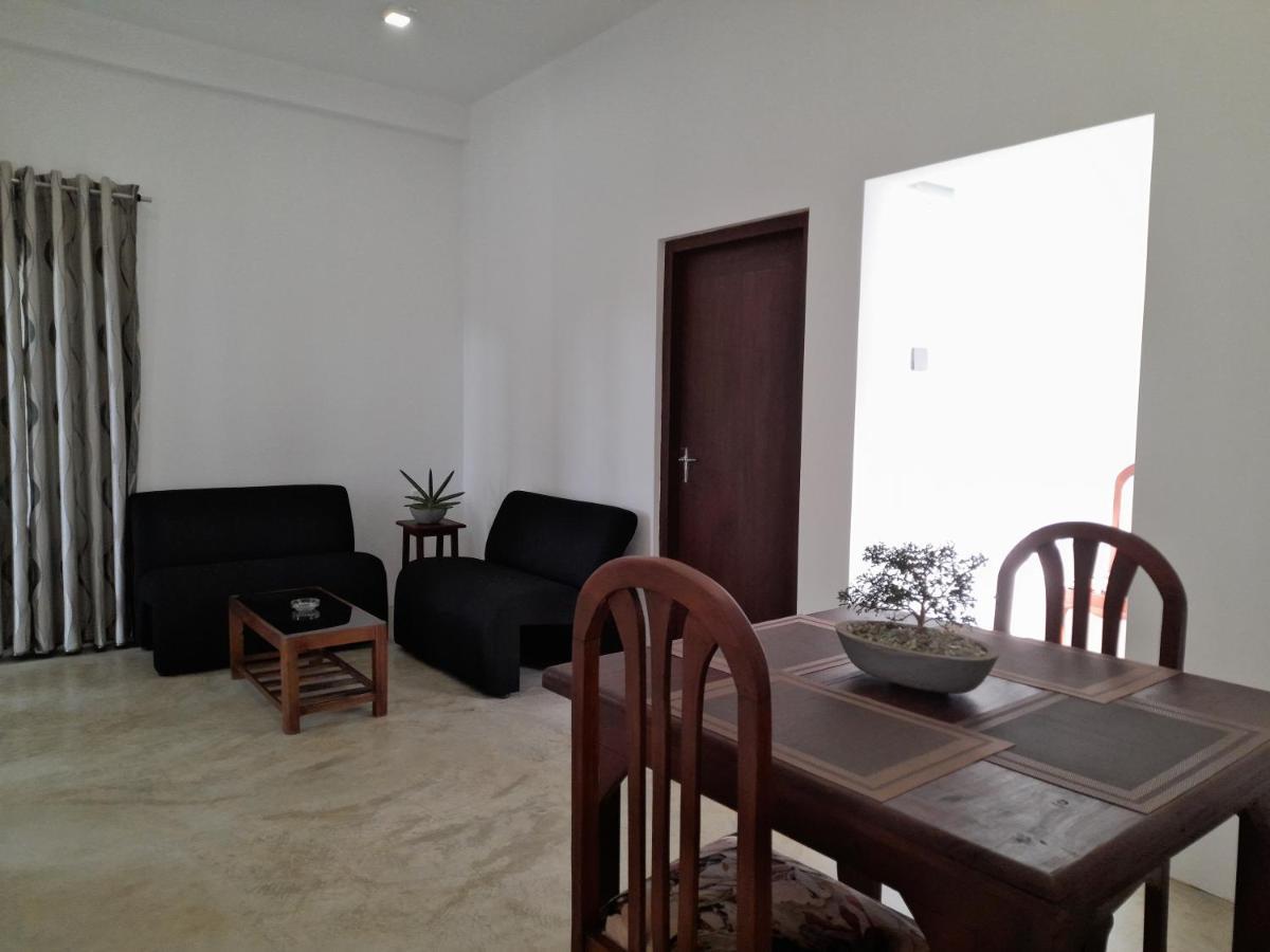 Gloria Inn Negombo Dış mekan fotoğraf